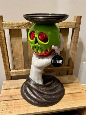 Bath and body works Disney villians candle holder